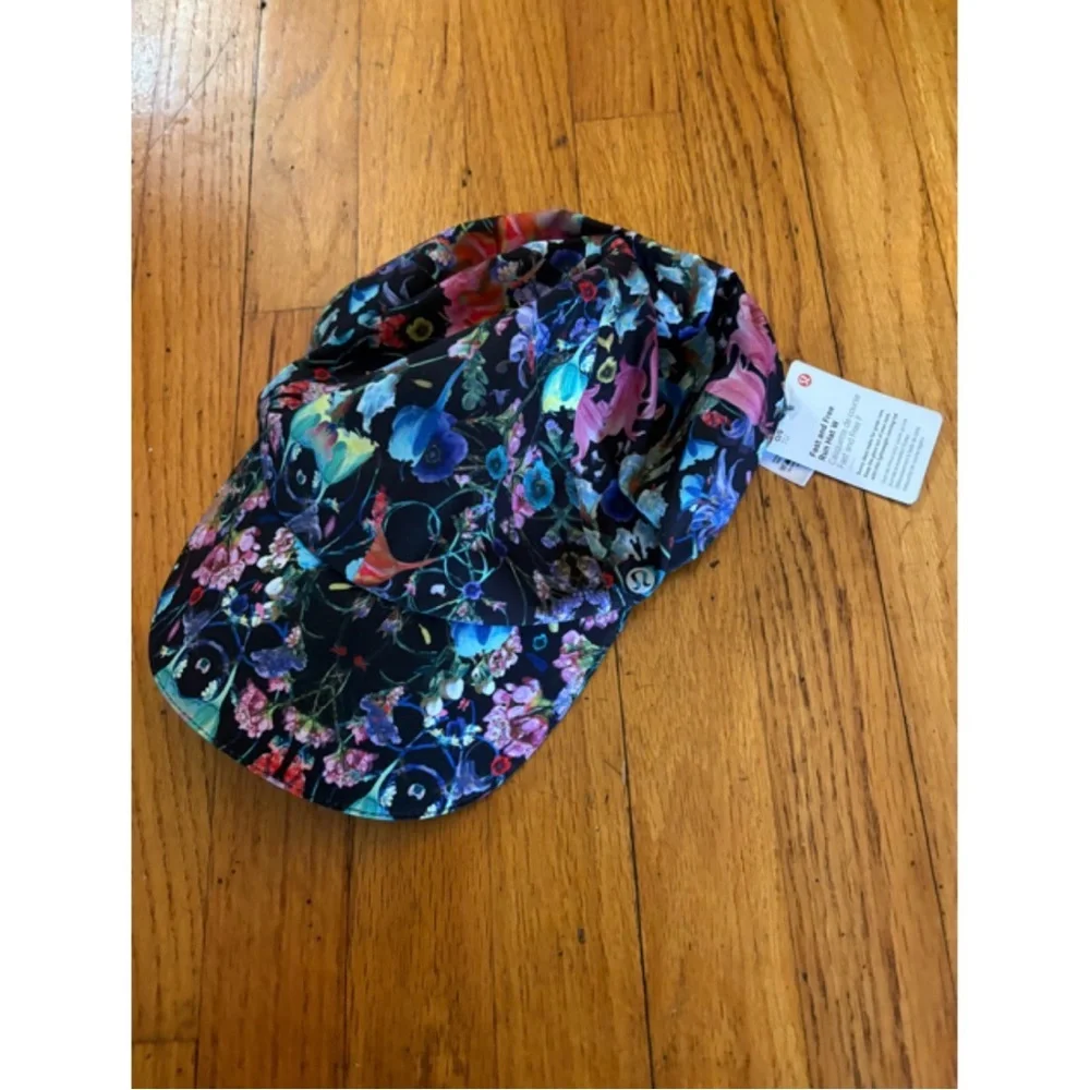 NWT lululemon Fast and Free Running Hat - Picture 4 of 4